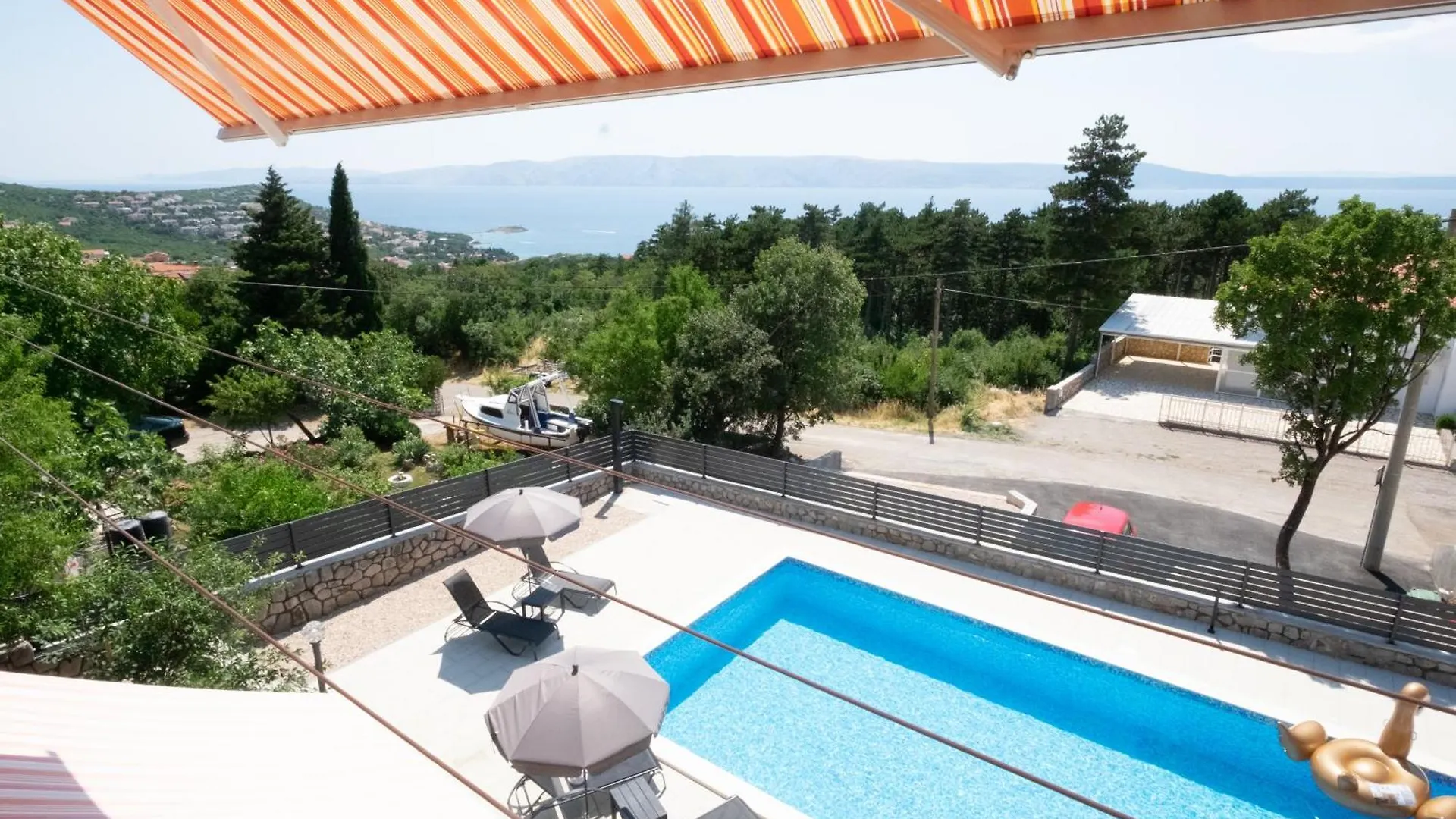 Apartment Mila Klenovica